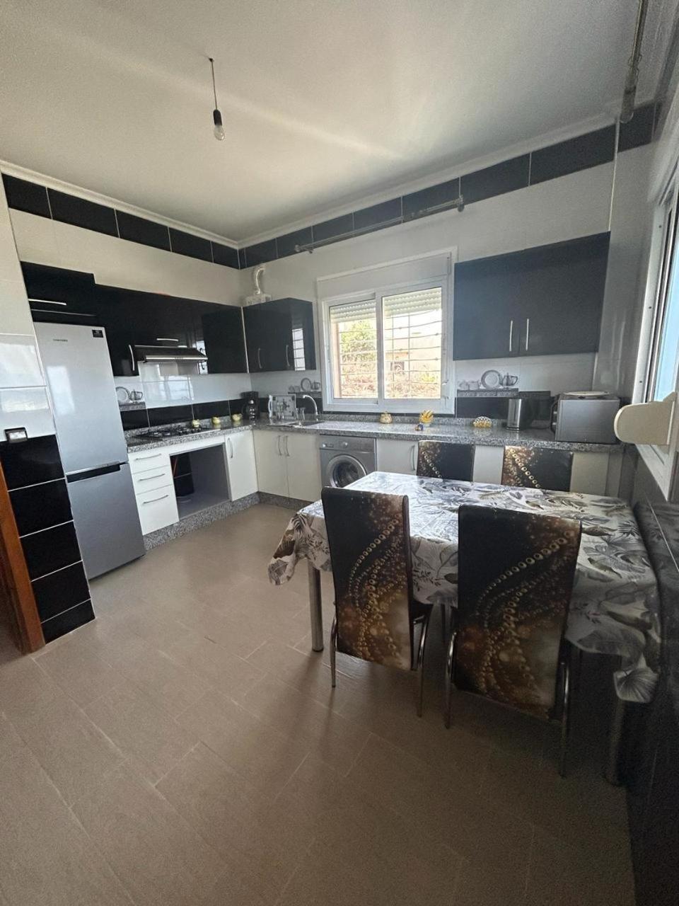 Appartement A Houma, Proche Port Tanger Med Dalia Екстериор снимка