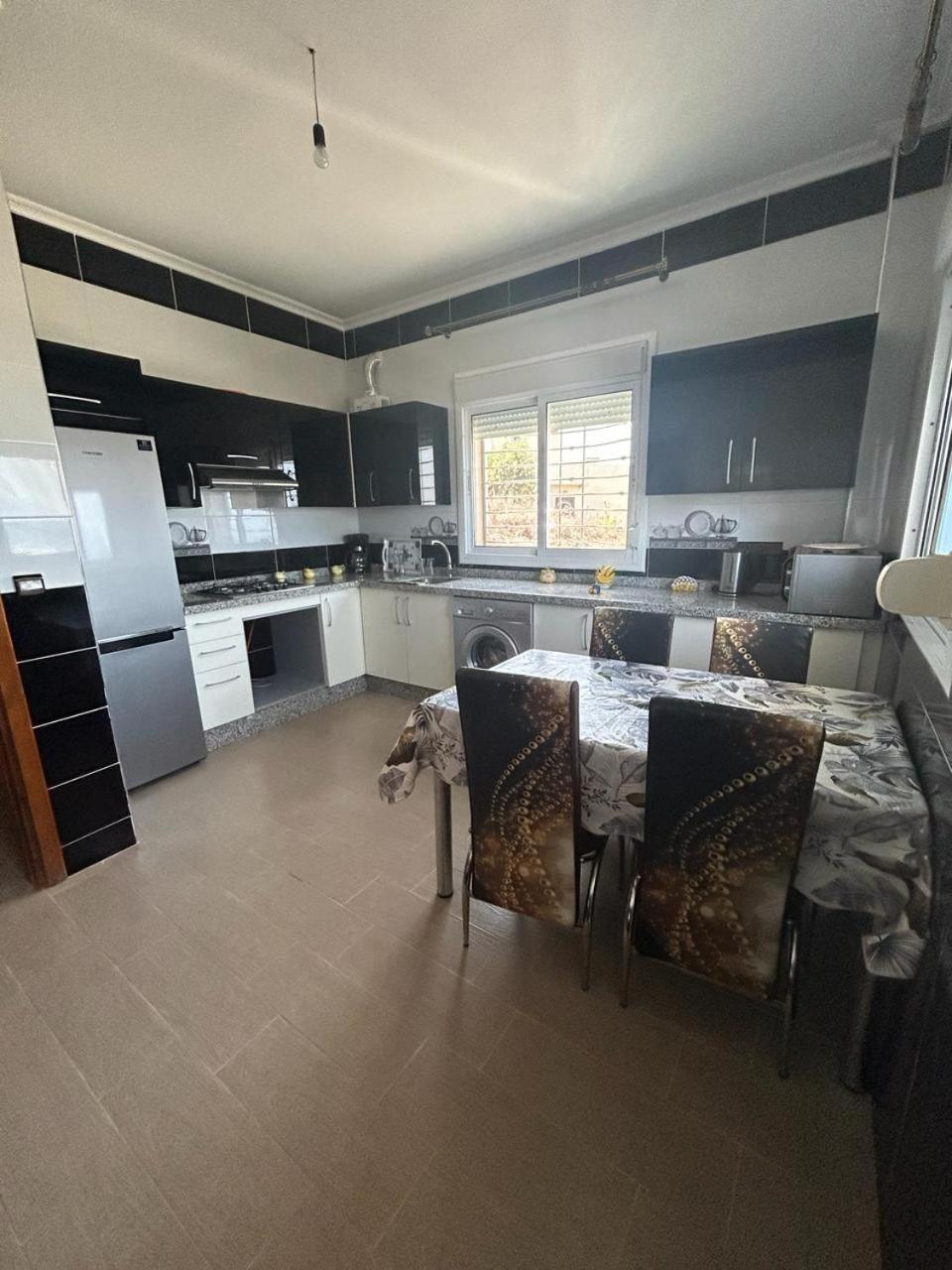 Appartement A Houma, Proche Port Tanger Med Dalia Екстериор снимка