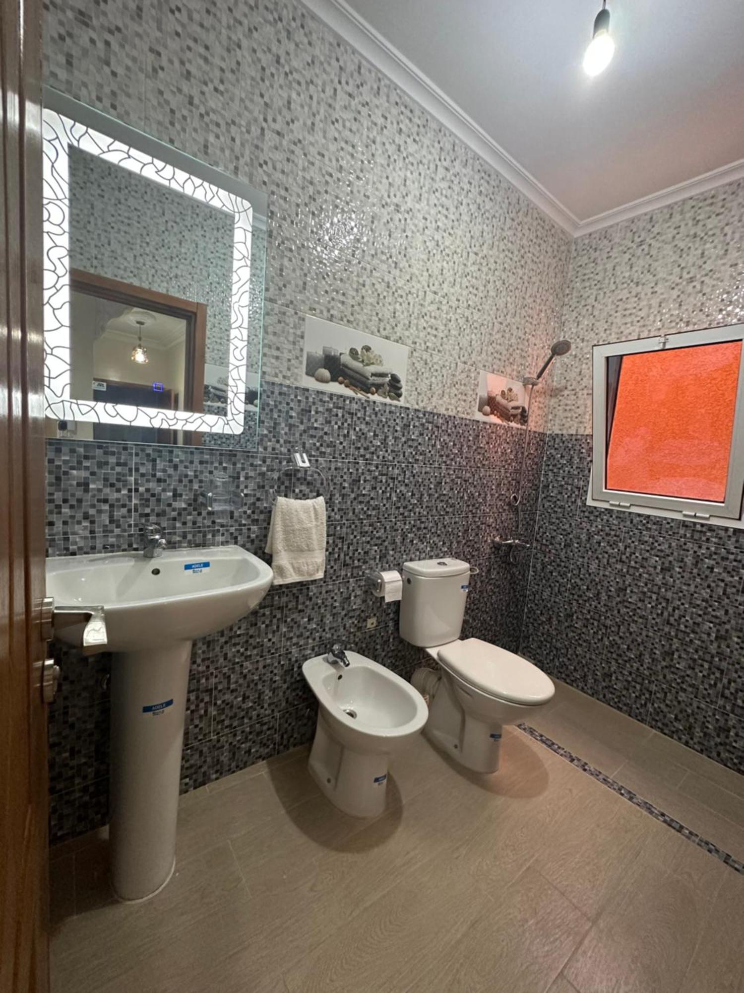 Appartement A Houma, Proche Port Tanger Med Dalia Екстериор снимка